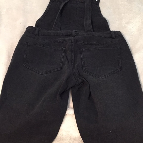 Black denim slightly distressed overalls - Picture 7 of 7